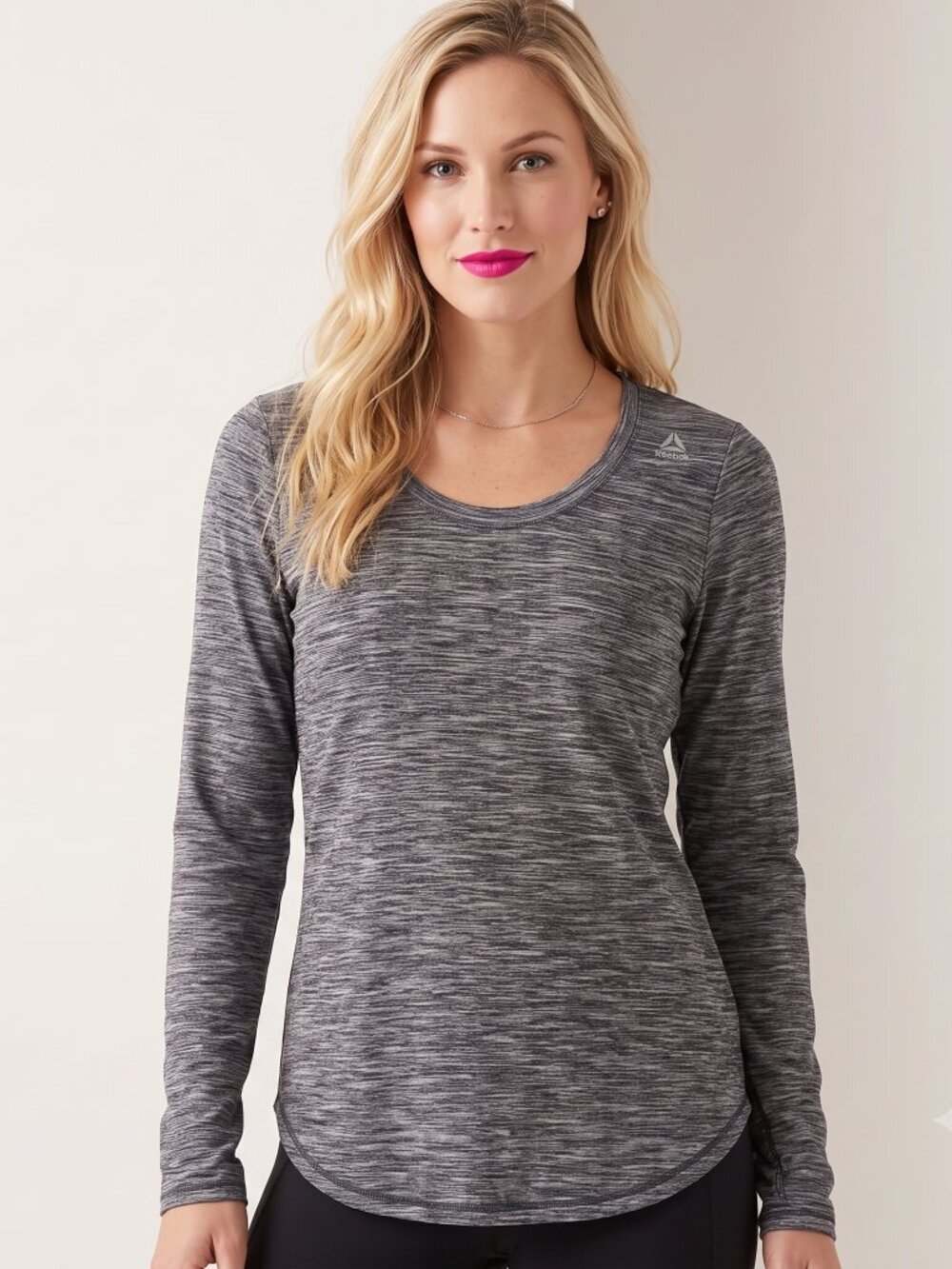 Reebok Gray Pullover Running Shirt Rash Guard Size Large EUC